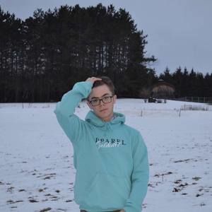 Meet your Posher, Théo